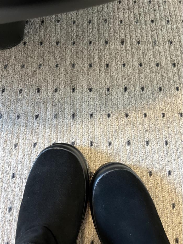 20251128164348204 300